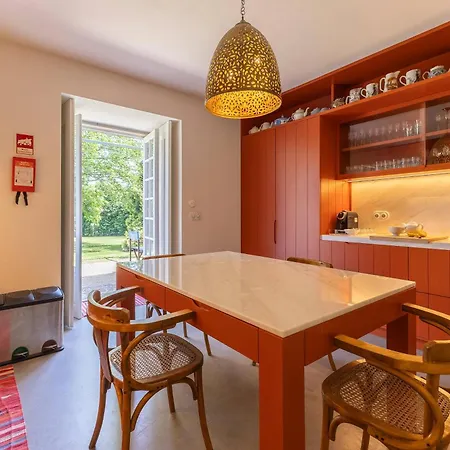 Carcavelos Manor House By Portugal Active Holiday home